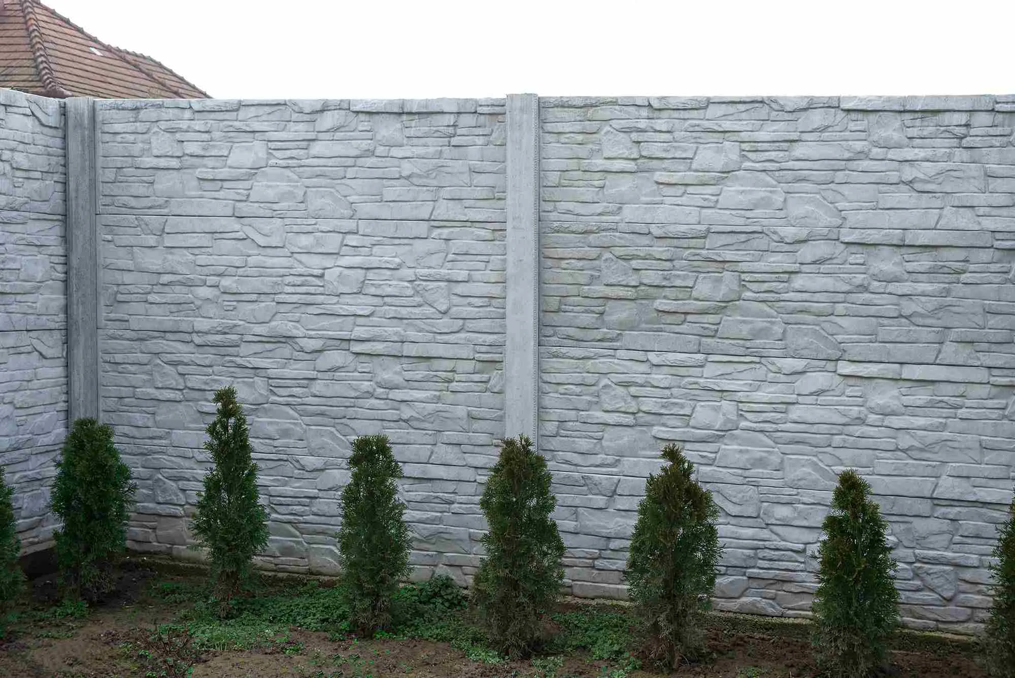 Vinyl Rock fence Long Island