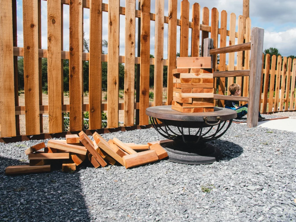 who we are fence maintenance